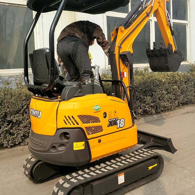 Miniexcavadora XN18